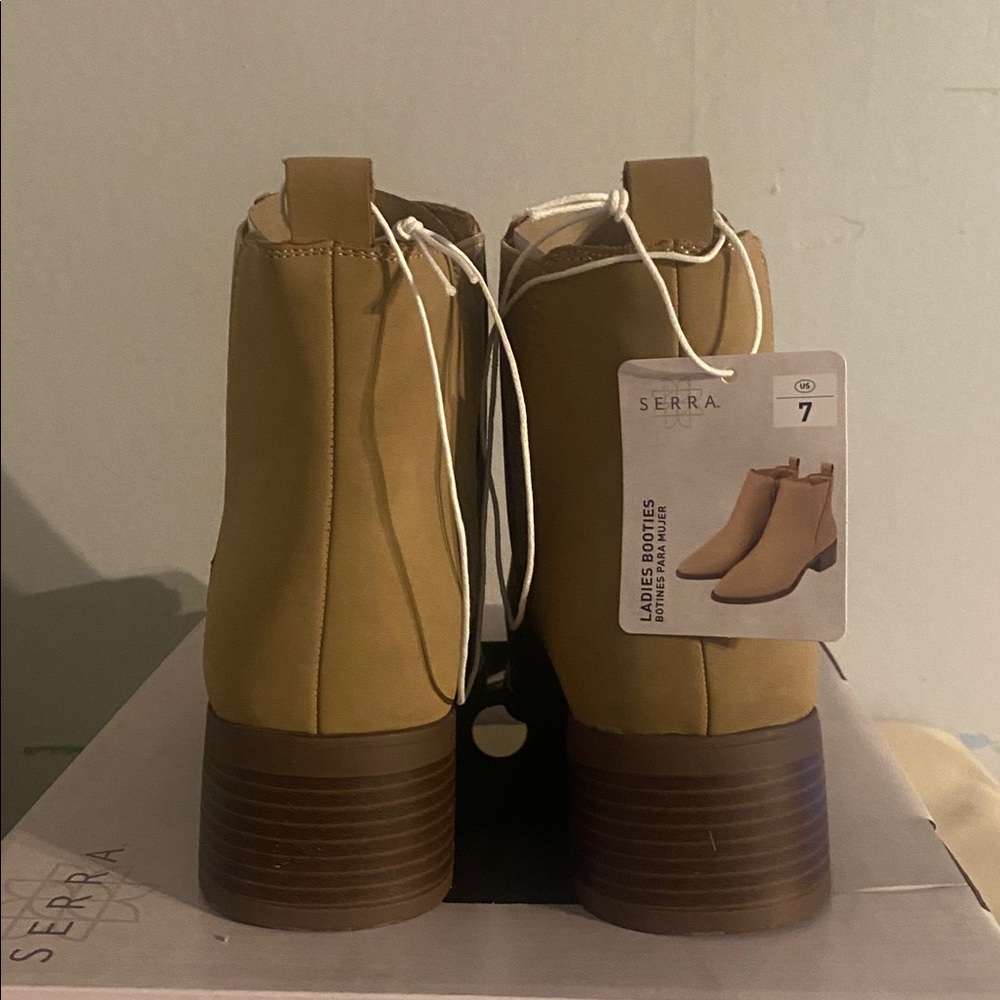 Booties - Picture 4 of 10